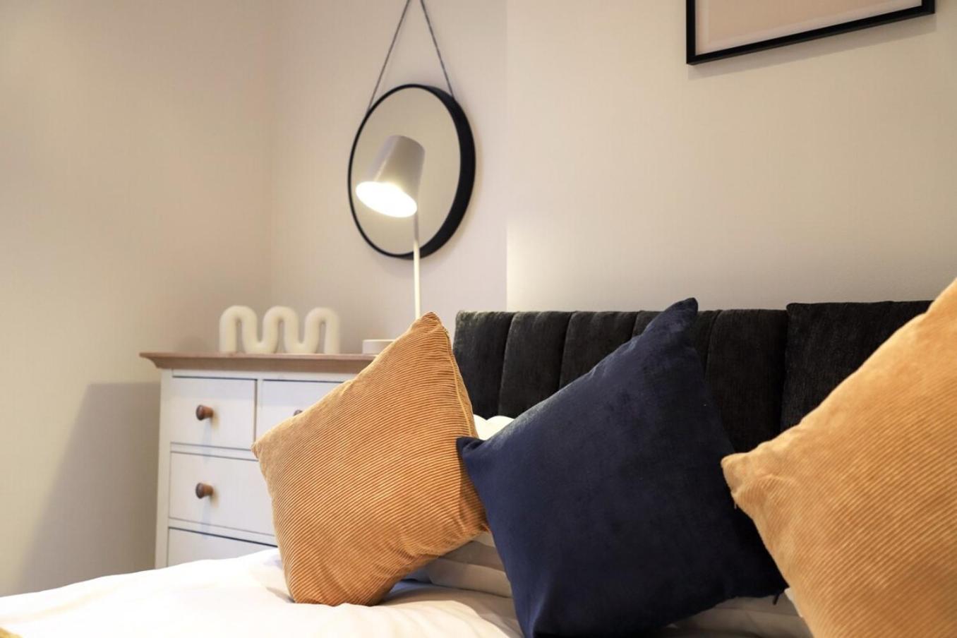 New- Modern 2Br Apt Wifi Sleep5 City Centre Sheffield Bagian luar foto
