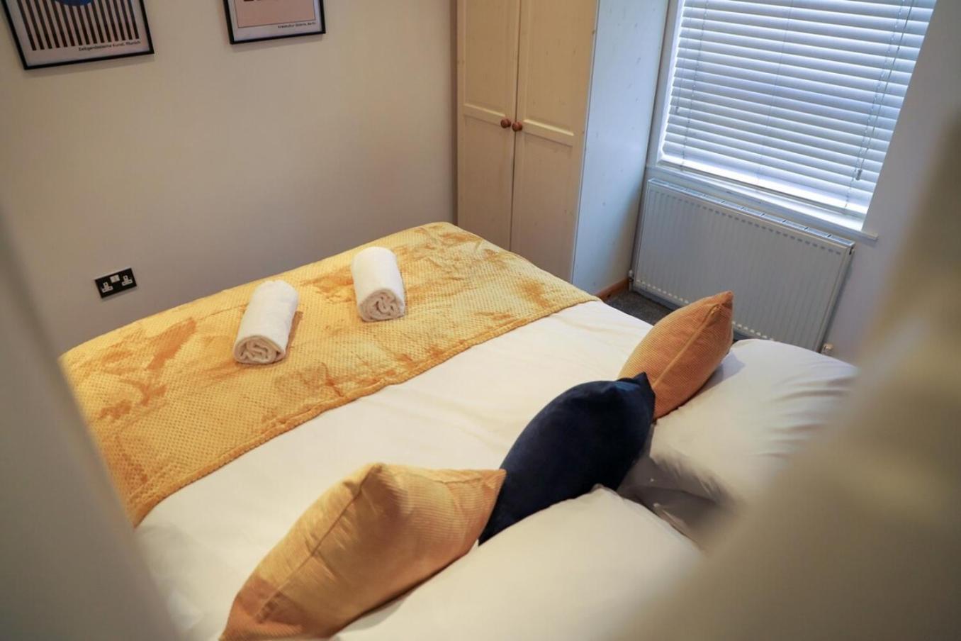 New- Modern 2Br Apt Wifi Sleep5 City Centre Sheffield Bagian luar foto