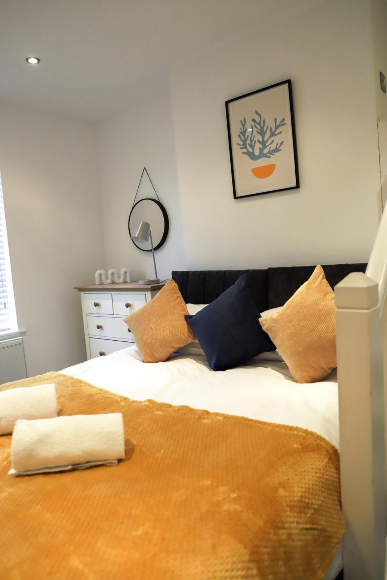 New- Modern 2Br Apt Wifi Sleep5 City Centre Sheffield Bagian luar foto