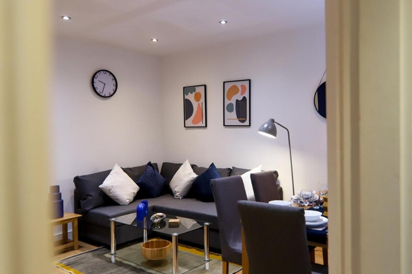 New- Modern 2Br Apt Wifi Sleep5 City Centre Sheffield Bagian luar foto