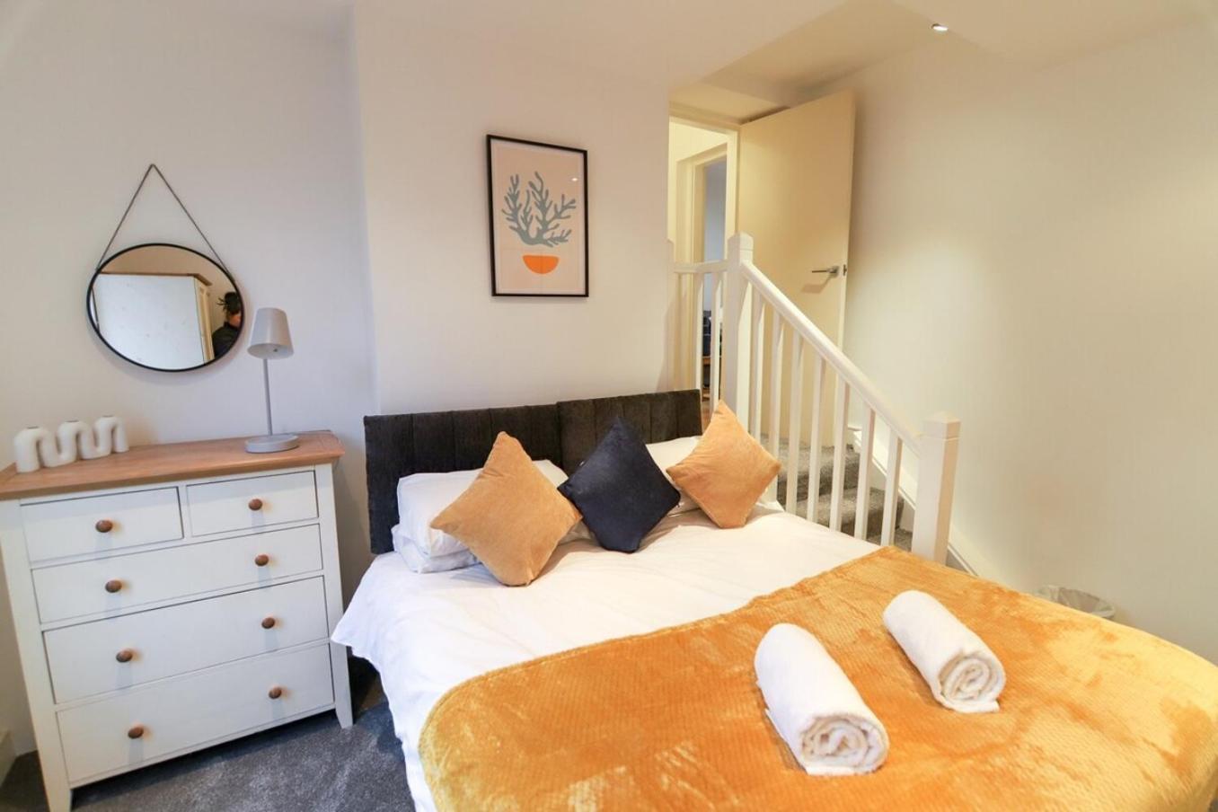 New- Modern 2Br Apt Wifi Sleep5 City Centre Sheffield Bagian luar foto