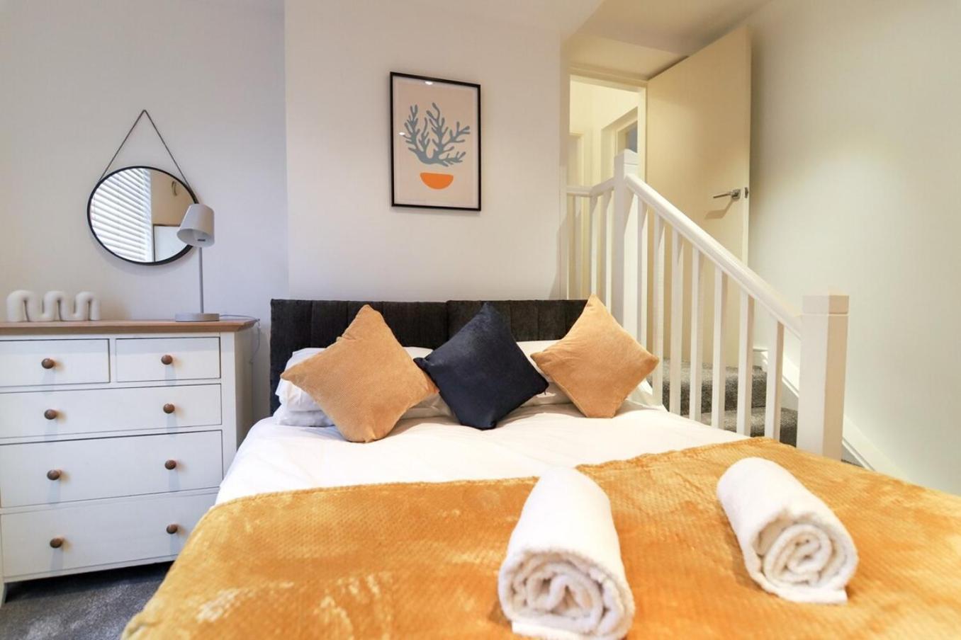 New- Modern 2Br Apt Wifi Sleep5 City Centre Sheffield Bagian luar foto