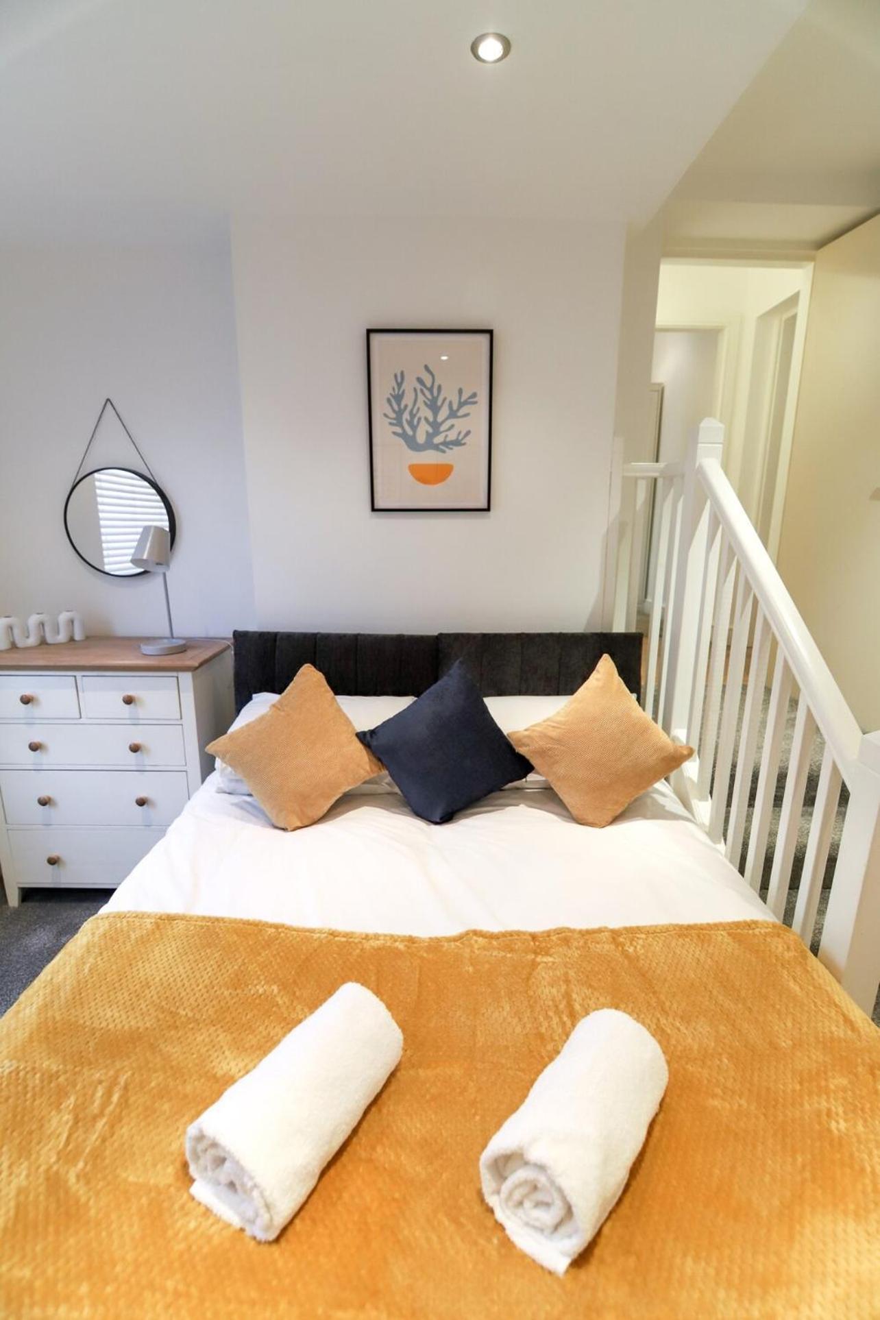 New- Modern 2Br Apt Wifi Sleep5 City Centre Sheffield Bagian luar foto