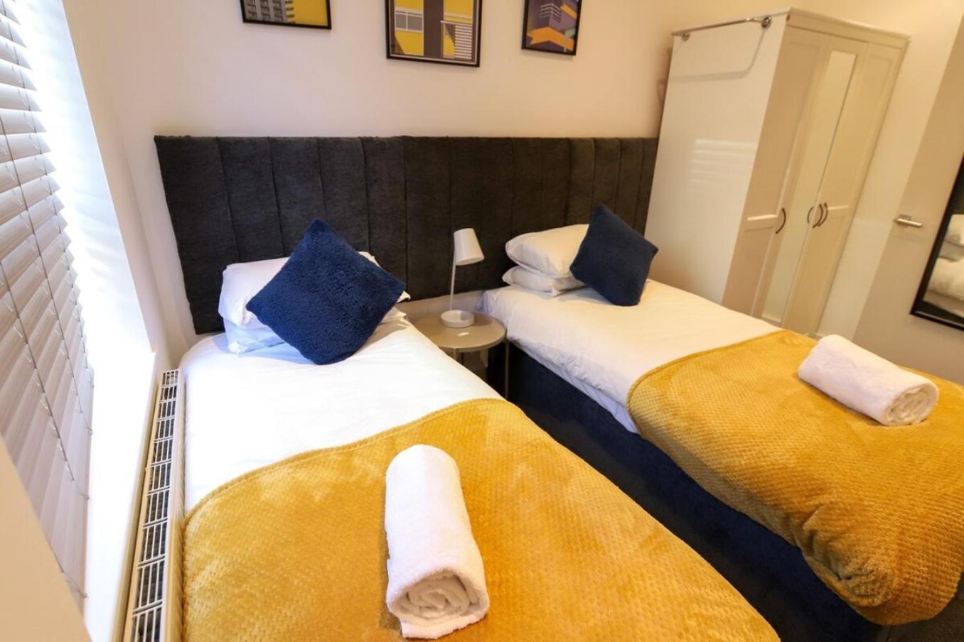 New- Modern 2Br Apt Wifi Sleep5 City Centre Sheffield Bagian luar foto
