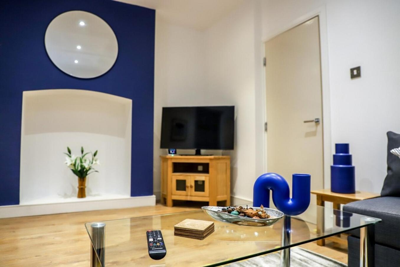 New- Modern 2Br Apt Wifi Sleep5 City Centre Sheffield Bagian luar foto